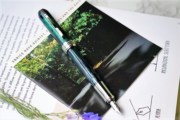 ビスコンティ　レンブラント　暗い森