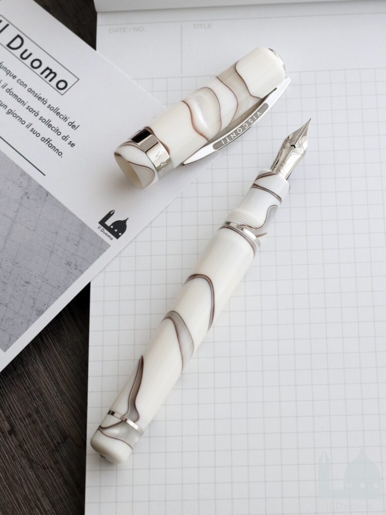 ウッドストックシリーズ　ホワイトダヴ