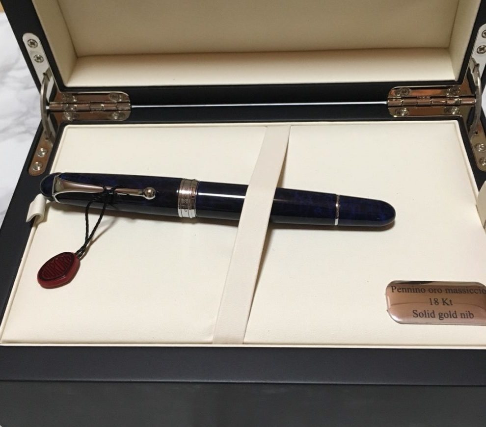 aurora シガロ　アウロラ