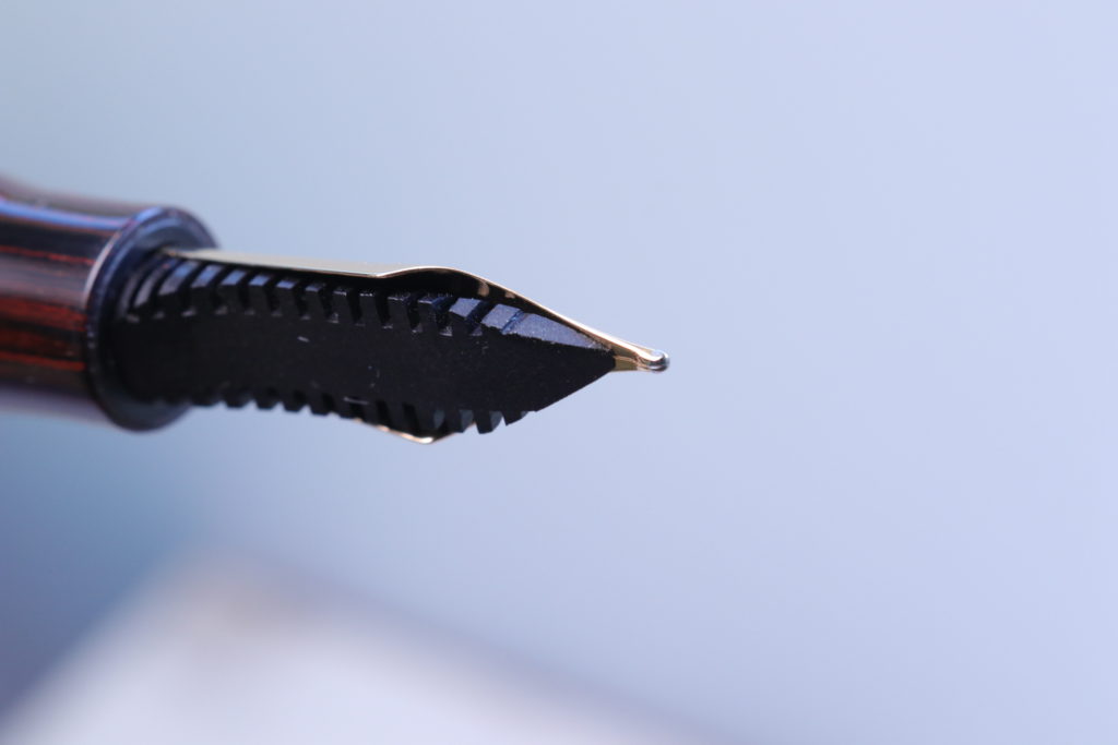 レオナルド Leonardo ペン先14K 金 ペン 書き味