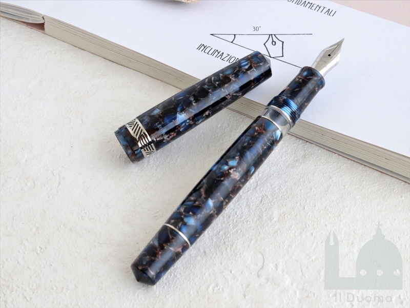 レオナルド モーメントマジコ ピエトラサラータ 万年筆