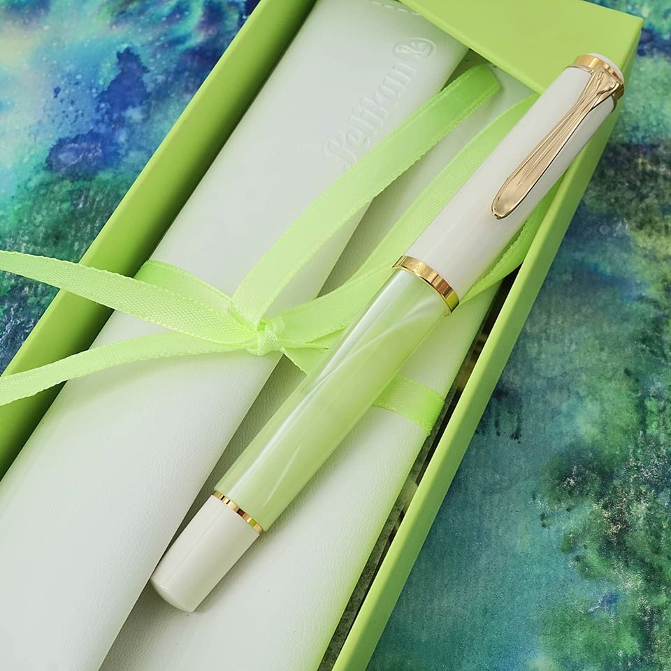 ペリカン  M200 パステルグリーン 万年筆 Pelikan M200 Pastel Green Fountain Pen