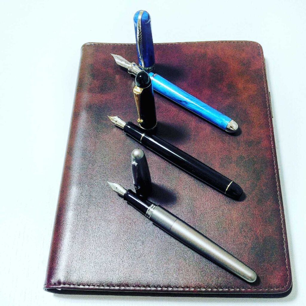 ピナイダー　アバター　Pineider Avator