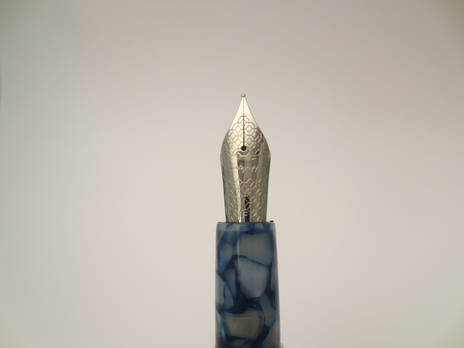 モンテグラッパ　モザイクシリーズ　サイズ　ニブ