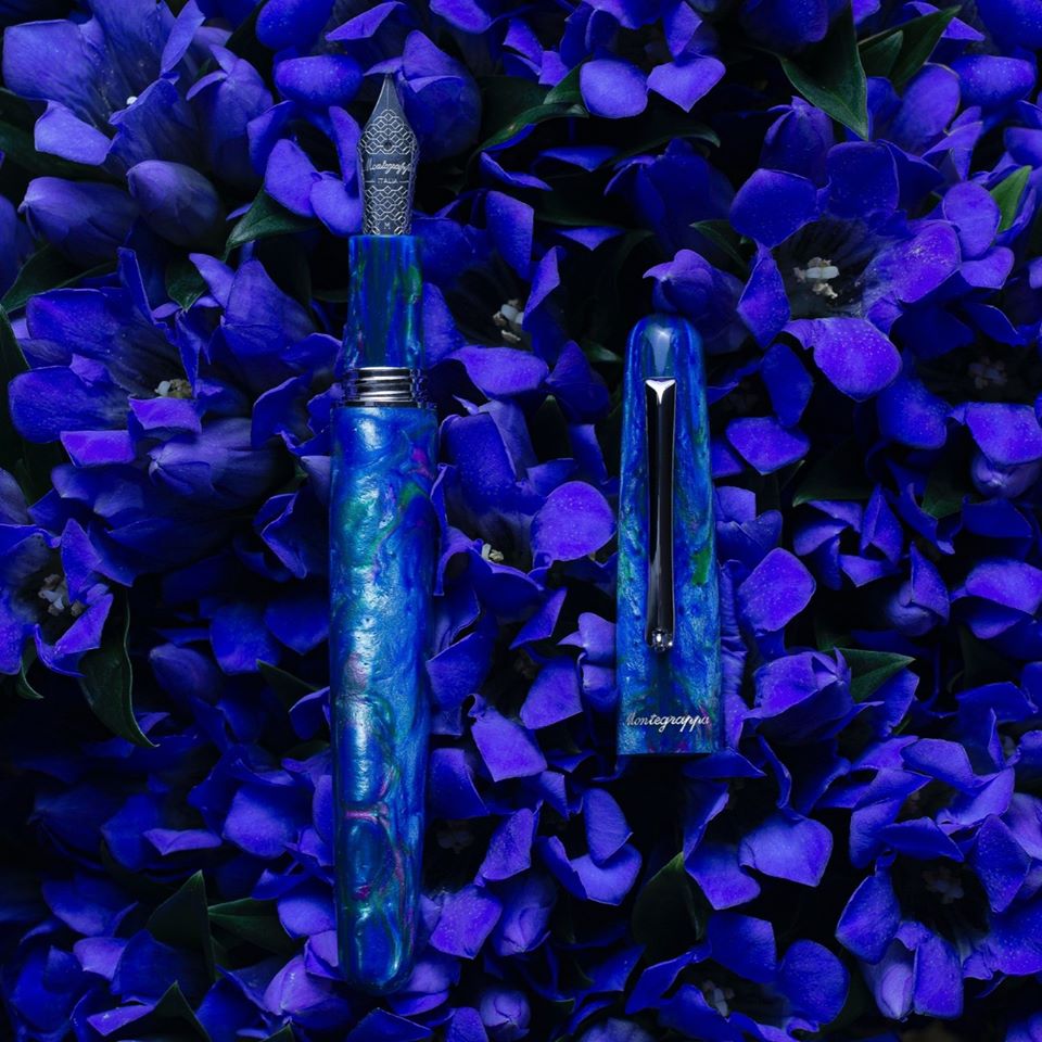 モンテグラッパ　エルモ01　ファンタジーブルーム　ゲンチアナブルークロス　万年筆